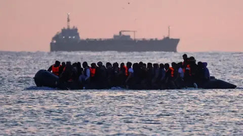 Premier Migrant Deported to France Under Recent Reciprocal Agreement